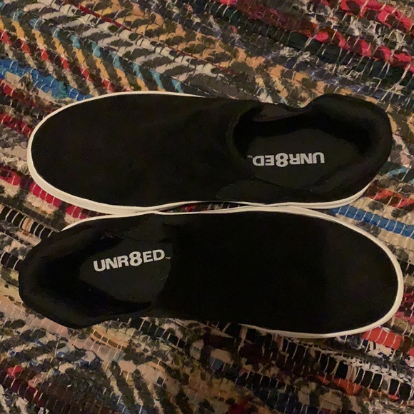 UNR8ED Sneaker Booties - Picture 3 of 4